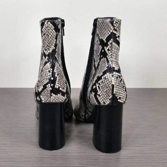 Jeffrey Campbell Raven Bootie, Python Print Leather, Womens Size 6 M - Picture 5 of 12